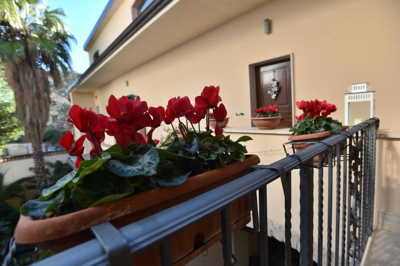 Residenza D'Epoca B&B Celeste Касерта Екстериор снимка
